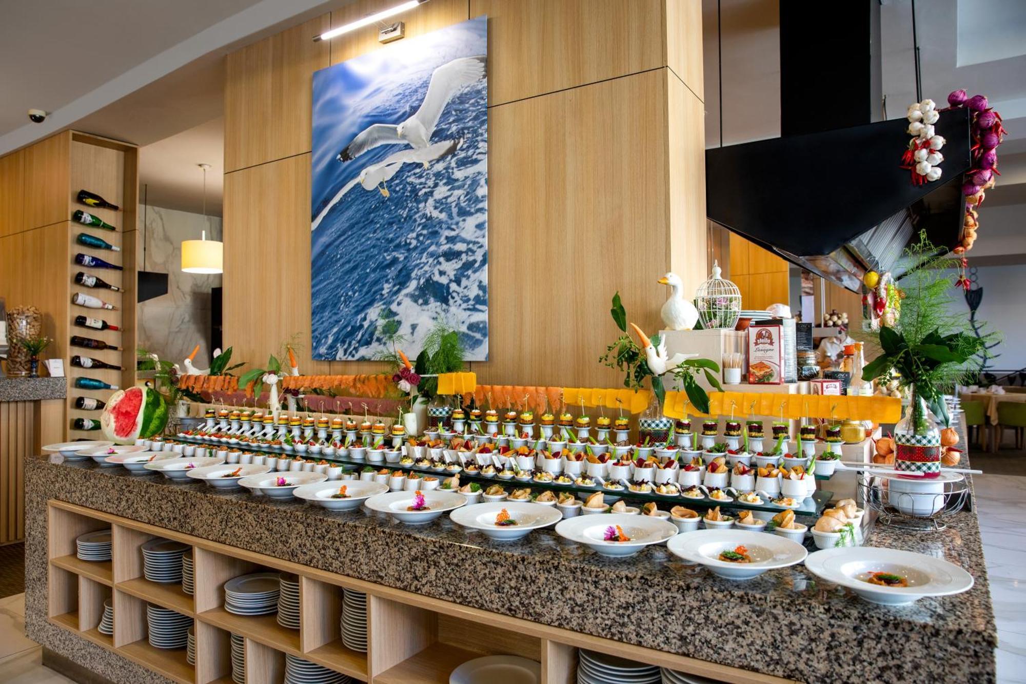 Sandy Bay Hotel エレニテ エクステリア 写真