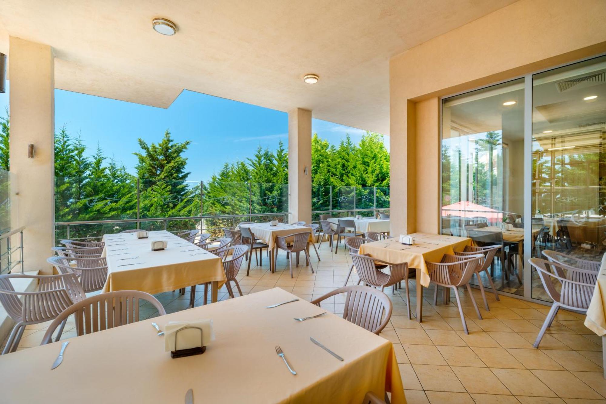 Sandy Bay Hotel エレニテ エクステリア 写真