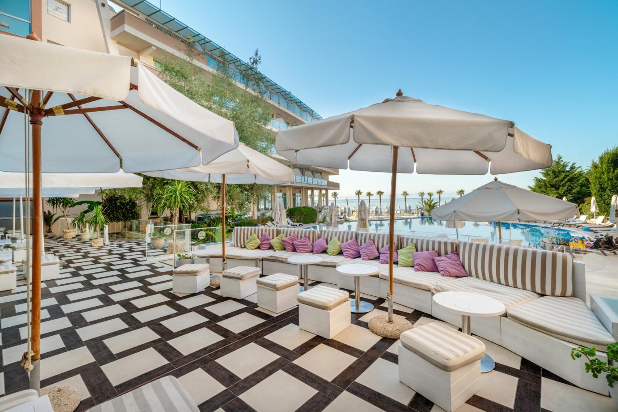 Sandy Bay Hotel エレニテ エクステリア 写真